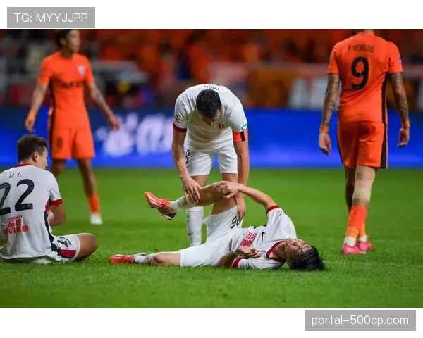 费利佩替补17分钟戴帽，成都蓉城锋线火力冠绝中超