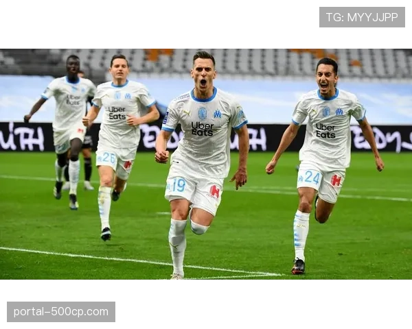 里昂2-0战胜洛里昂，继续向欧战资格发起冲击